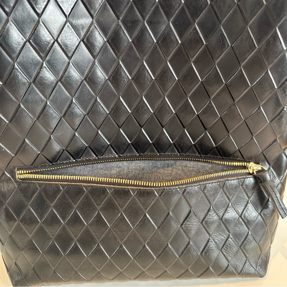 Clare V REMI Black Backpack. Diamond Shape Leather. Great Condition. Pre-Owned - Picture 6 of 10